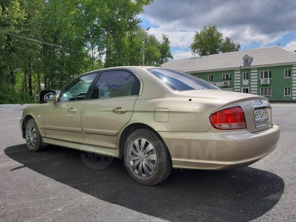 2004 Hyundai Sonata IV (EF) Рестайлинг, бежевый, 500000 рублей - вид 4