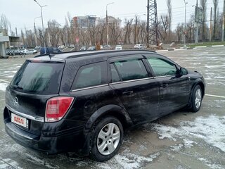 2010 Opel Astra H Рестайлинг, чёрный, 650000 рублей, вид 4