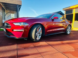2018 Ford Mustang VI Рестайлинг, красный, 2800000 рублей, вид 2
