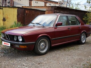 1983 BMW 5 серии 528i II (E28), красный, 699999 рублей, вид 2