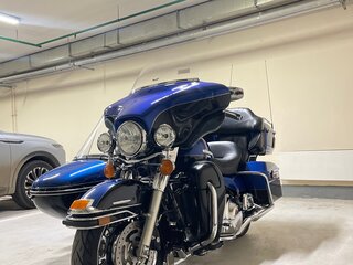 2010 Harley-Davidson Electra Glide, синий, 2150000 рублей, вид 3