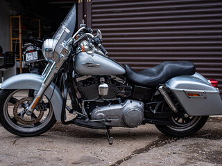 2011 Harley-Davidson Dyna Switchback, серебристый, 650000 рублей, вид 2