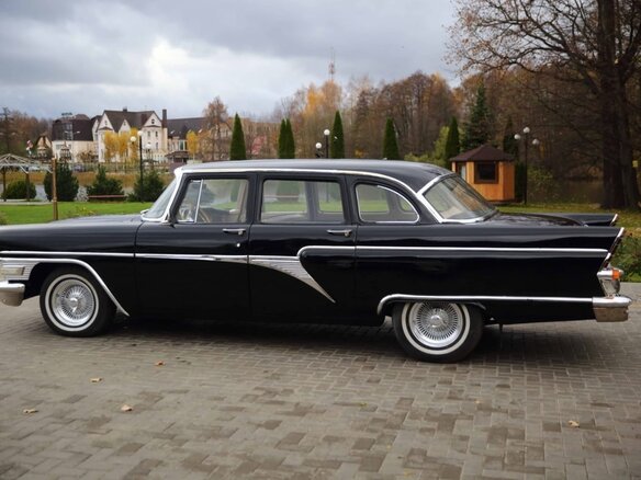 1962 ГАЗ 13 «Чайка», чёрный, 8100000 рублей - вид 9