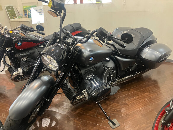 2021 BMW R 18, чёрный, 1400000 рублей - вид 3