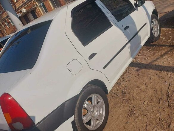 2008 Renault Logan I, белый, 450000 рублей - вид 14