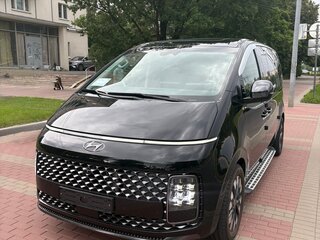 2021 Hyundai Staria I, чёрный, 4650000 рублей, вид 1