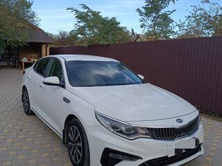 2019 Kia Optima IV Рестайлинг, белый, 2200000 рублей, вид 5