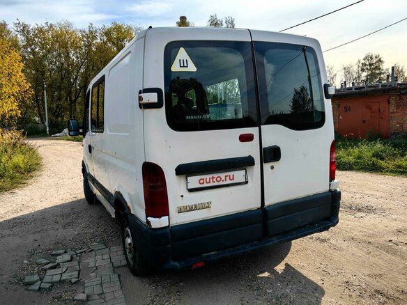 2001 Renault Master, белый, 365000 рублей