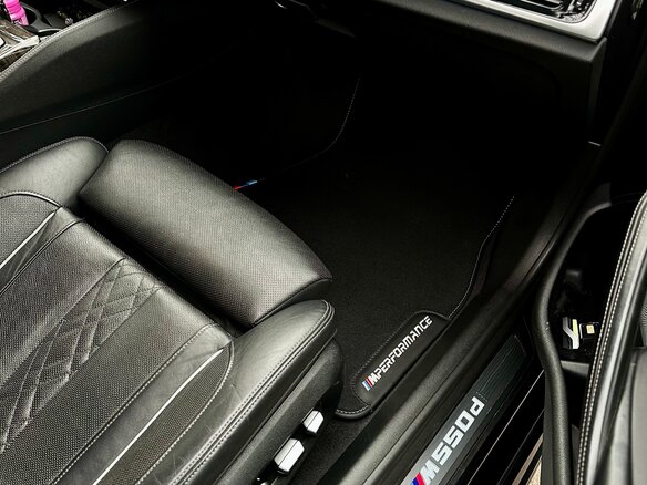 2018 BMW 5 серии M550d xDrive VII (G30/G31/G38), синий, 4880000 рублей - вид 31
