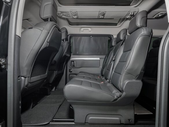 2025 Citroen SpaceTourer XL I Рестайлинг, чёрный, 7249000 рублей - вид 4