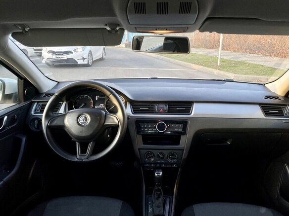 2016 Skoda Rapid I, белый, 950000 рублей - вид 9