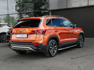 2021 Volkswagen Taos I, оранжевый, 2710000 рублей, вид 4
