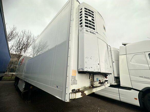 2008 Schmitz Cargobull SKO, белый, 2400000 рублей - вид 1
