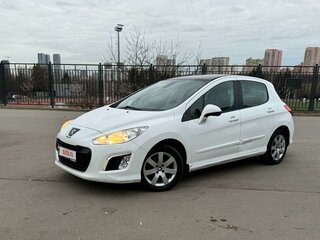 2011 Peugeot 308 I Рестайлинг, белый, 550000 рублей, вид 1