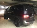2003 Hyundai H-1 I, чёрный - вид 3