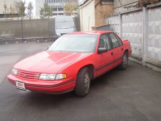 1993 Chevrolet Lumina I, красный, 3000000 рублей, вид 1