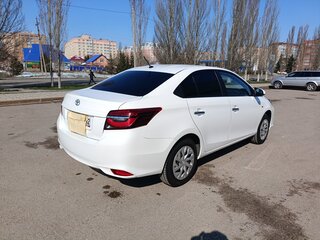 2023 Toyota Vios III Рестайлинг, белый, 1850000 рублей, вид 5