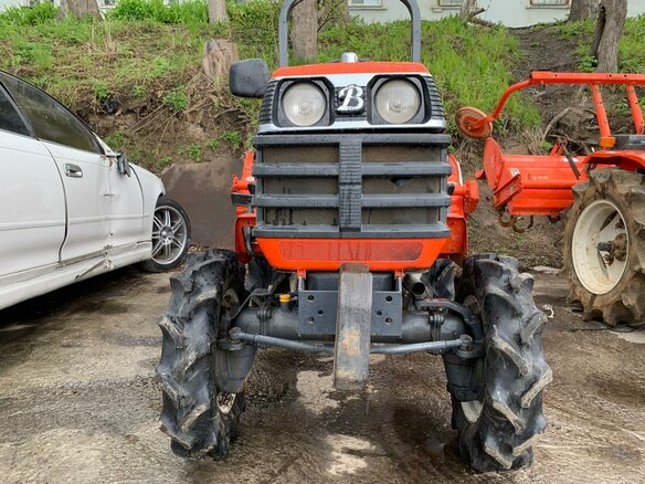 2005 Kubota Aste, красный, 550000 рублей - вид 2