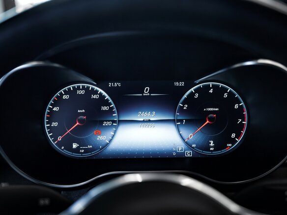 2019 Mercedes-Benz GLC Coupe 300 I (C253) Рестайлинг, белый - вид 12