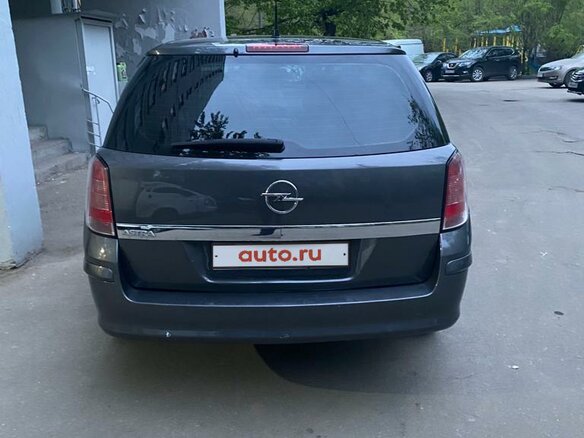 2012 Opel Astra H Рестайлинг, серый, 650000 рублей - вид 3