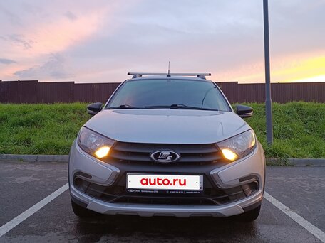 2025 Lada (ВАЗ) Granta Cross I Рестайлинг, серебристый, 984000 рублей, вид 1
