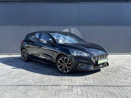 2020 Ford Focus IV, чёрный, 1975000 рублей, вид 5