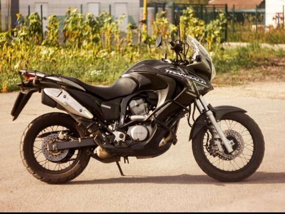 2010 Honda XL700V Transalp, чёрный, 450000 рублей - вид 1