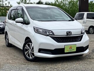 2021 Honda Freed II Рестайлинг, белый, 1190000 рублей, вид 2