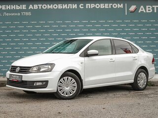 2017 Volkswagen Polo V Рестайлинг, белый, 899000 рублей, вид 1