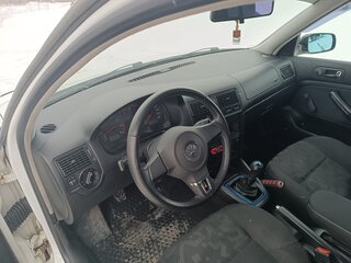 1998 Volkswagen Golf IV, белый, 400000 рублей, вид 5