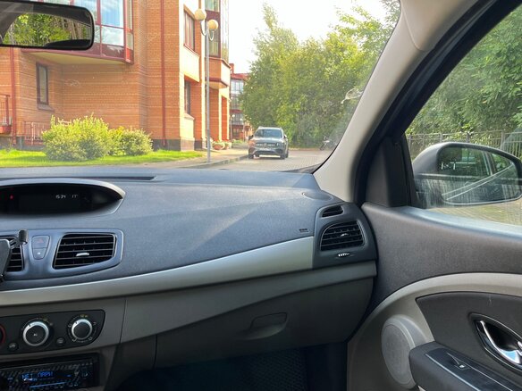 2012 Renault Fluence I, синий, 800000 рублей - вид 16