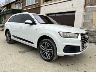 2015 Audi Q7 II (4M), белый, 4200000 рублей, вид 2
