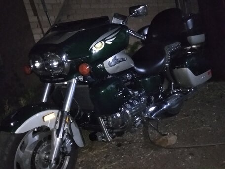 2000 Honda Valkyrie 1500, зелёный, 1300000 рублей, вид 2