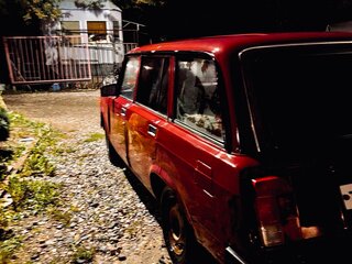 1995 Lada (ВАЗ) 2104 5-speed, красный, 68000 рублей, вид 3