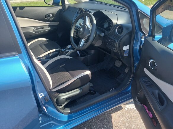 2019 Nissan Note e-Power II Рестайлинг, синий, 1350000 рублей - вид 7