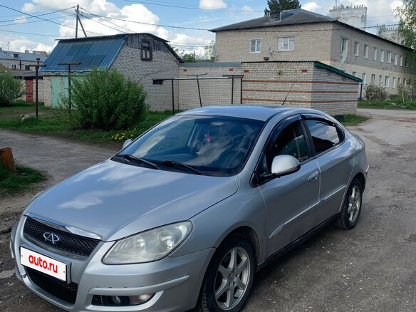 2010 Chery M11 (A3), серебристый, 300000 рублей - вид 2