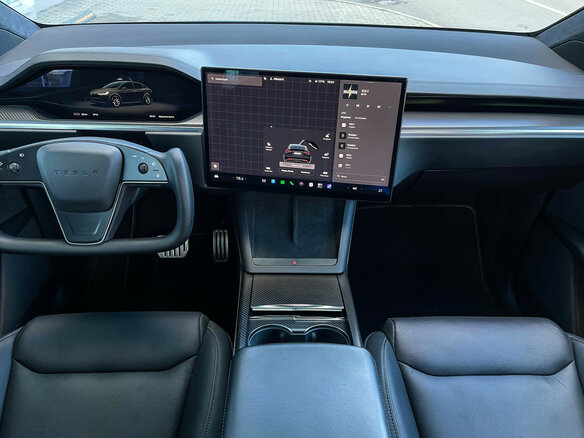 2023 Tesla Model X Plaid I Рестайлинг, чёрный, 7699000 рублей - вид 11