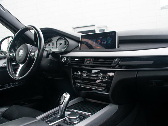 2016 BMW X5 40e III (F15), серый, 3138267 рублей - вид 15