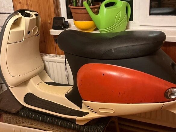 2003 Vespa ET2, чёрный, 100000 рублей - вид 3