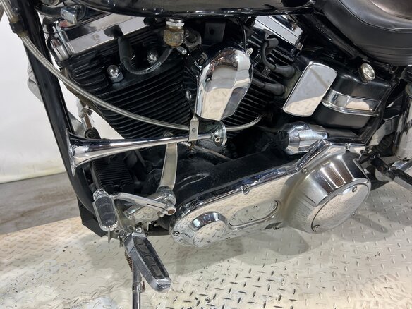 1985 Harley-Davidson Dyna Wide Glide, чёрный, 980000 рублей - вид 22