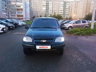 2011 Chevrolet Niva I Рестайлинг, чёрный, 425000 рублей, вид 1