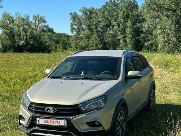 2018 Lada (ВАЗ) Vesta SW Cross I, серый, 900000 рублей