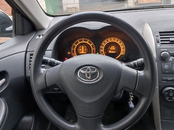 2007 Toyota Corolla X (E140, E150), чёрный, 920000 рублей - вид 3
