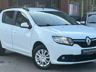 2017 Renault Sandero II, белый, 720000 рублей, вид 3