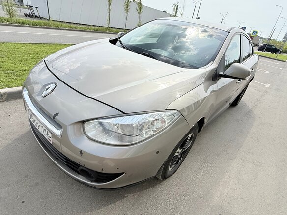 2012 Renault Fluence I, бежевый, 300000 рублей - вид 7