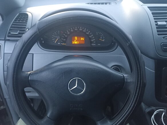 2004 Mercedes-Benz Vito, белый, 550000 рублей - вид 7