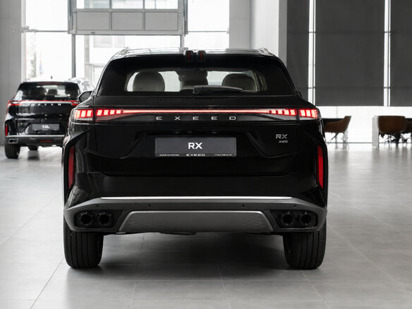 2025 Exeed RX, чёрный, 4150000 рублей - вид 3