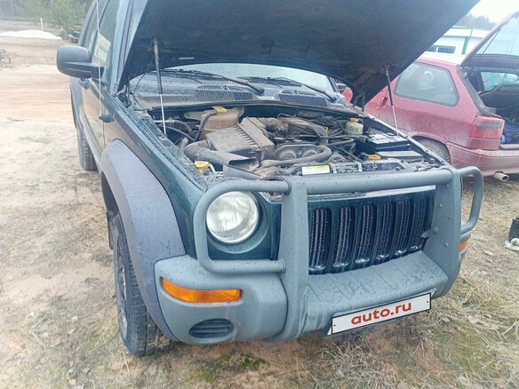 2002 Jeep Liberty (North America) I, зелёный, 600000 рублей - вид 5