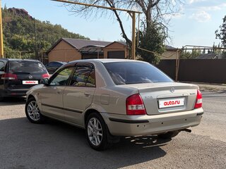 2000 Mazda 323 VI (BJ), бежевый, 250000 рублей, вид 4