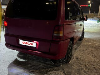 1996 Mercedes-Benz Vito 108 CDI I (W638), красный, 350000 рублей, вид 3